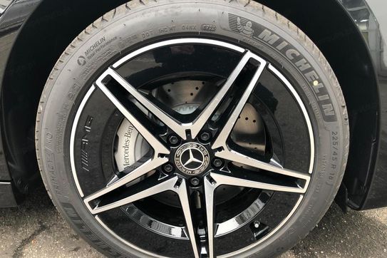 Mercedes Klasa C 200 4-Matic AMG Estate