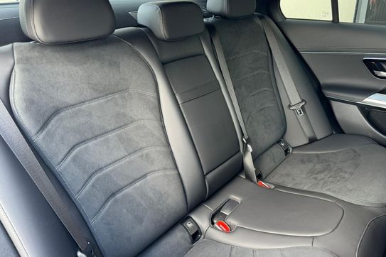 Mercedes Klasa E 300 e 4-Matic AMG