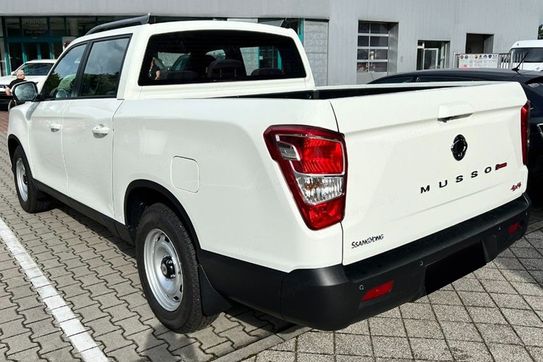 SsangYong Musso Grand Joy 2.2 e-XDi 202 KM AWD