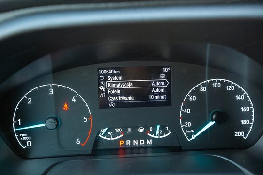 Ford Tourneo Custom L2H1 Titanium AT