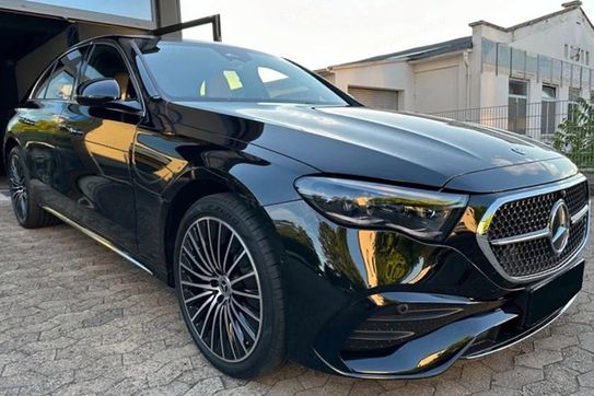Mercedes E Klasa 220 d 4-Matic AMG