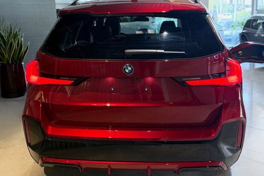 BMW iX1 eDrive20 M Sport