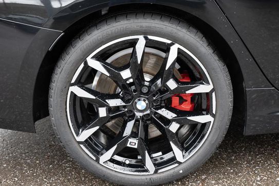 BMW Seria 3 330i xDrive M Sport