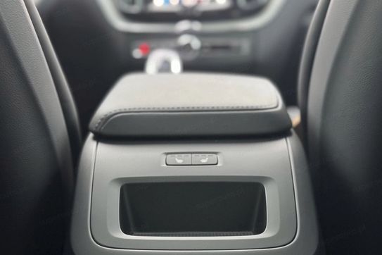 Volvo XC60 T6 Plug-In Hybrid AWD Ultra Dark aut