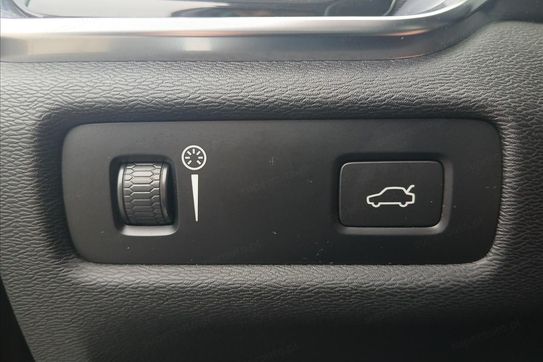 Volvo V60 B4 D Momentum