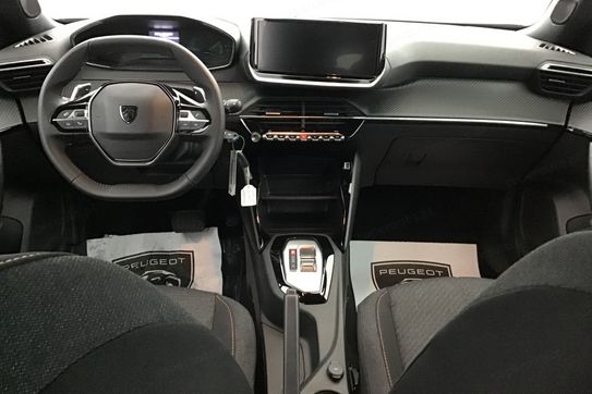 Peugeot 2008 STYLE 1.2 mHEV e-DCS6