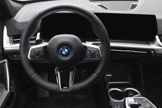 BMW iX1 eDrive20 M Sport