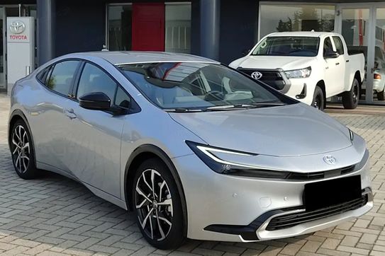 Toyota Prius Prestige 2.0 Hybrid Plug-in