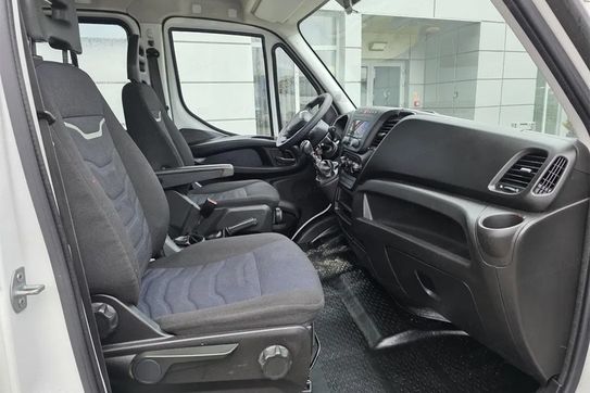 Iveco Daily 35C14 Zabudowa Brygadowa + Wywrotka