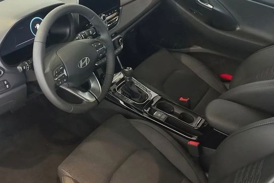 Hyundai i30 1.5 T-GDI 48V Smart DCT