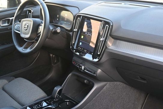 Volvo XC40 B3 Plus Dark