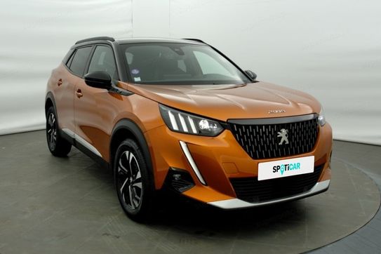 Peugeot 2008 GT 1.2 PureTech EAT8