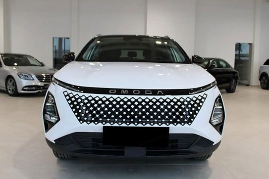 Omoda 5 1.5 T-GDI Hybrid Premium DHT