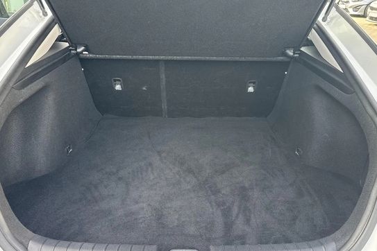 Kia Stinger 2.0 T-GDI L