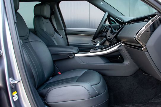 Land Rover Range Rover Sport D300  Dynamic SE