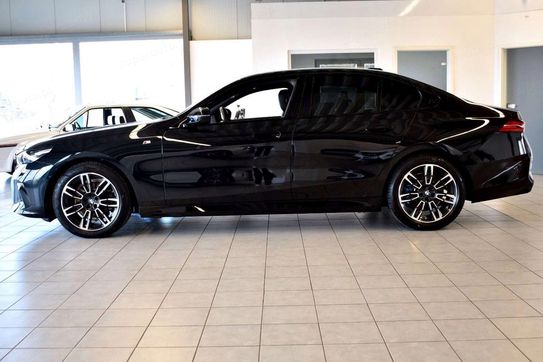 BMW Seria 5 520d M Sport