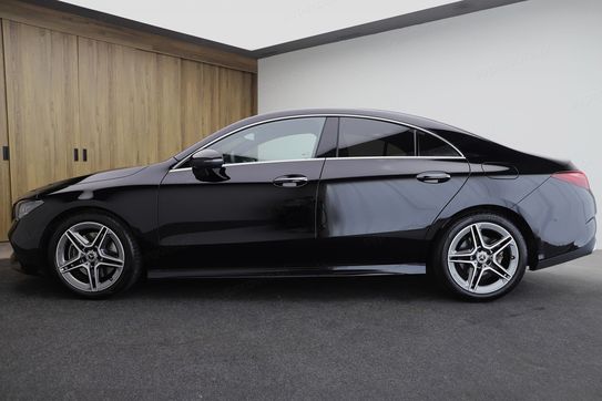 Mercedes CLA 200 AMG Line