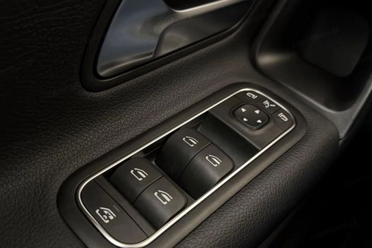 Mercedes Klasa A 200 Progressive 7G-DCT