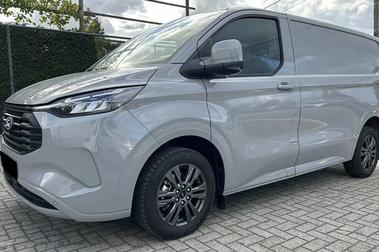 Ford Transit Custom 320 L1H1 Limited