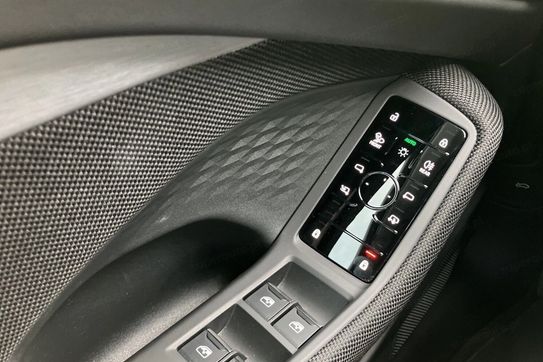 Audi A6 TDI quattro S line