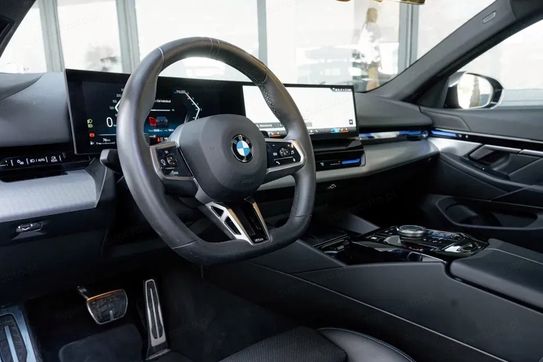 BMW Seria 5 520d M Sport