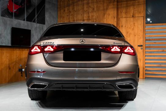 Mercedes Klasa E 220 d 4-Matic AMG