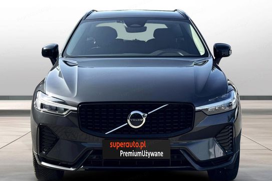 Volvo XC60 B4 D AWD Plus Dark