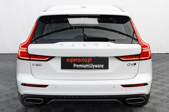 Volvo V60 Cross Country D4 AWD