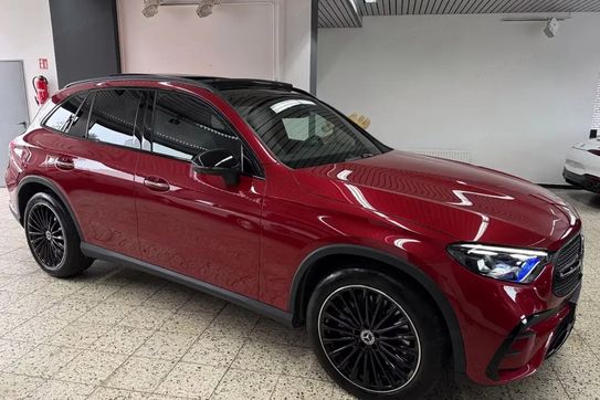 Mercedes GLC 300 4-Matic AMG Line