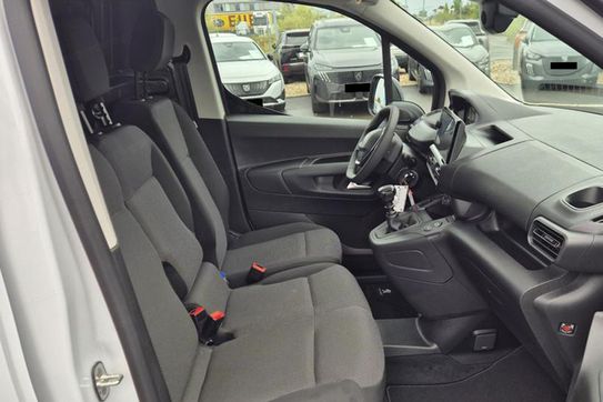 Peugeot Partner Van Long L2H1