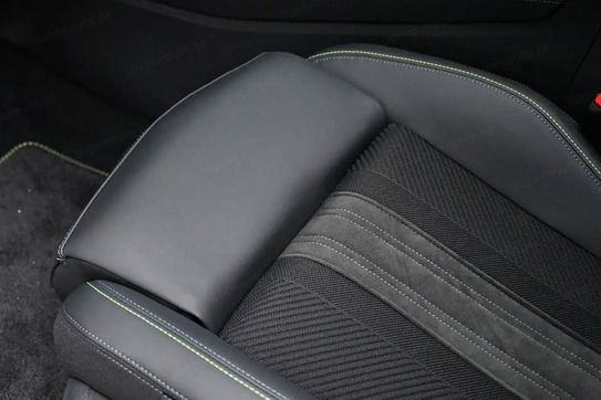 Peugeot 408 GT Exclusive e-DCS7 1.6 Plug-in Hybrid