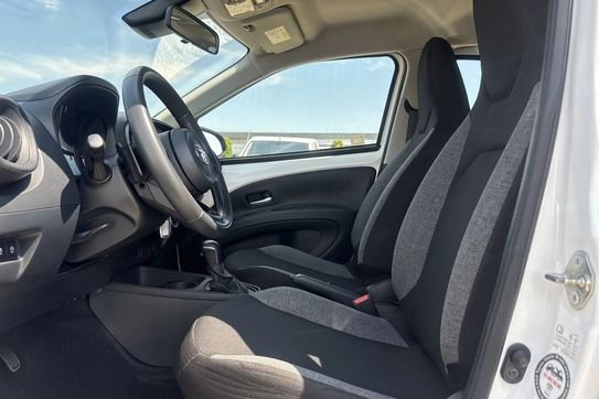 Toyota Aygo X 1.0 VVT-i Comfort CVT