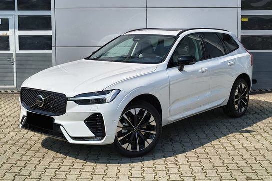 Volvo XC60 T6 Plug-In Hybrid AWD Ultra Dark