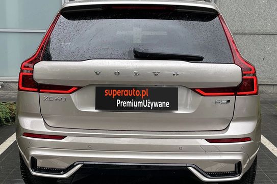 Volvo XC60 B5 B AWD Plus Dark