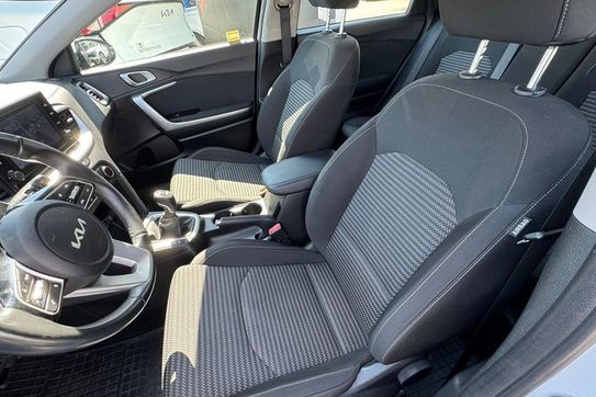 Kia Ceed 1.5 T-GDI M