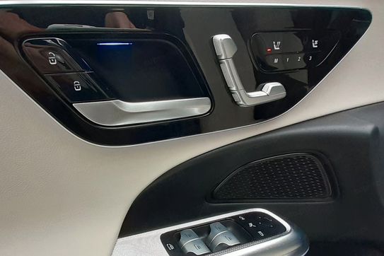 Mercedes Klasa E 220 d Avantgarde