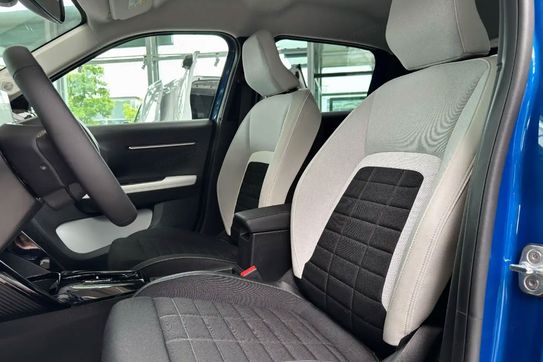 Citroen C3 Max 1.2 mHEV