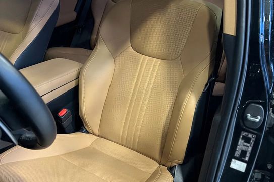 Lexus NX 350h Prestige 2WD