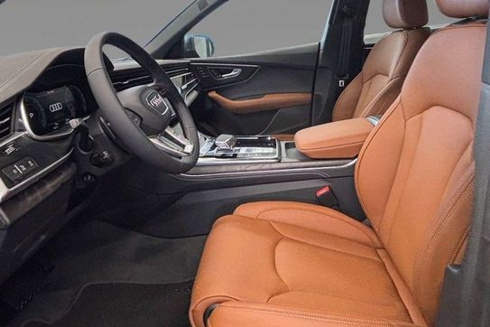 Audi Q8 55 TFSI e quattro