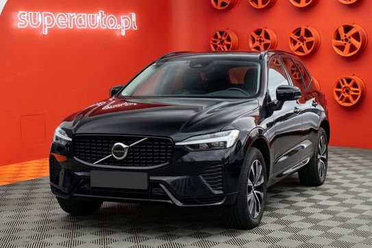Volvo XC60 B4 B Plus Dark