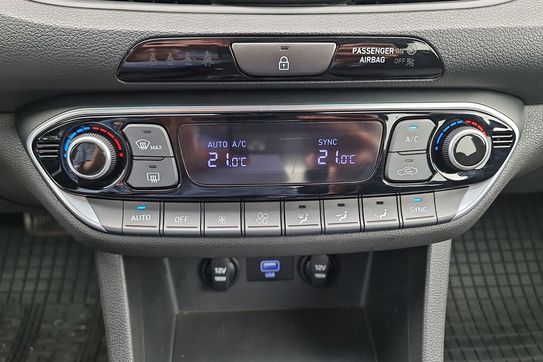 Hyundai i30 t-Gdi 48V Smart Dct