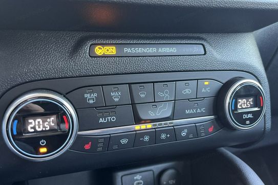 Ford Kuga Ecoboost Titanium