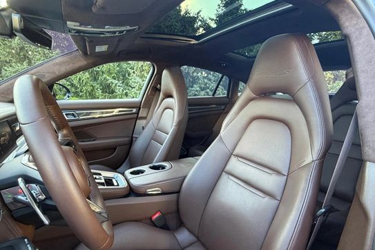 Porsche Panamera Turbo E-Hybrid PHEV