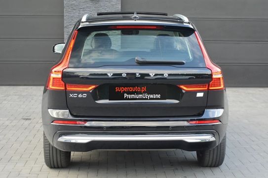 Volvo XC60 T6 Plug-In Hybrid AWD Ultra Dark