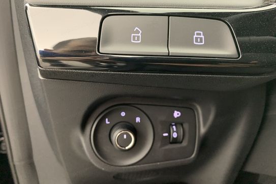 MG 3 Standard 1.5 Hybrid+ AT