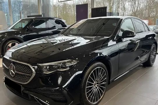 Mercedes Klasa E 220 d  4-Matic AMG