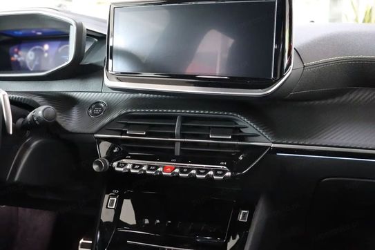 Peugeot 2008 GT e-DCS 1.2 mHEV