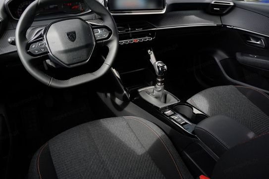Peugeot 208 Business 1.2 PureTech