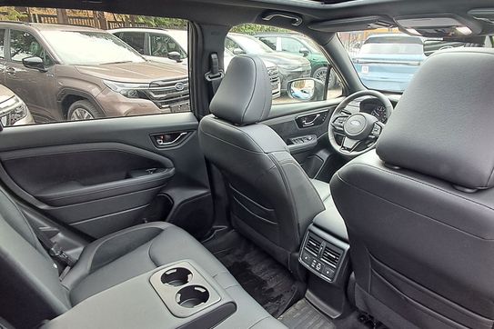 Subaru Forester e-Boxer Platinum  2.0i-L