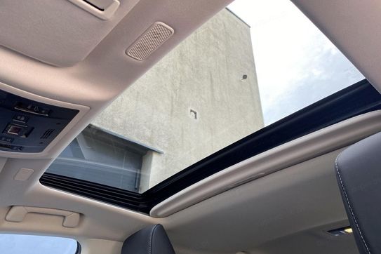 Lexus ES 300h Business Edition